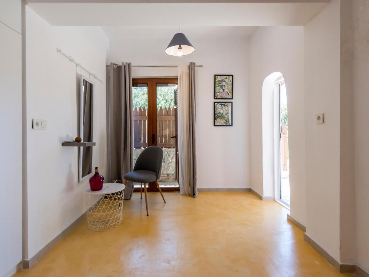 Seaside Heaven - Sunset Views Close To The Beach Apartment Kalamata Bagian luar foto