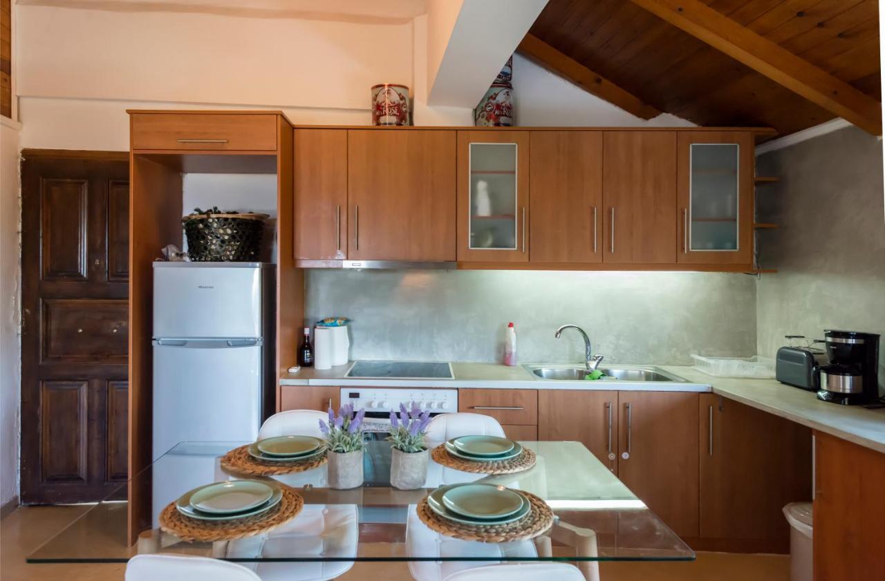 Seaside Heaven - Sunset Views Close To The Beach Apartment Kalamata Bagian luar foto